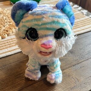 FurReal North The Sabertooth Kitty Interactive Plush Pet Toy Gently Used